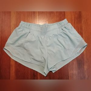 Lululemon Hotty Hot Short II (2.5") Low Rise